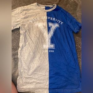 Yale t shirt